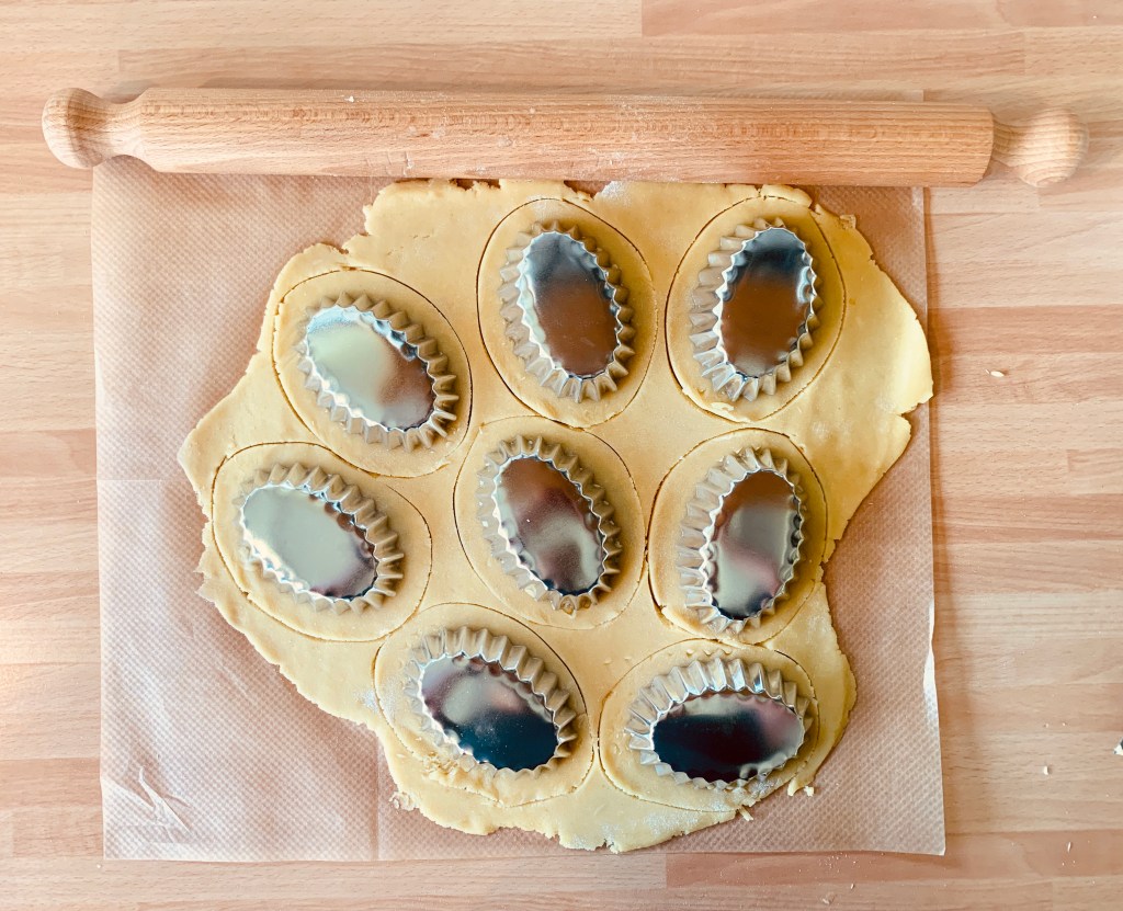 Stampi Per Pasticciotti Leccesi NAMAI - 12 Pezzi, Alluminio Antiaderente, 10.5x7cm, Made In Italy - Foto 10